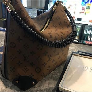 Louis Vuitton Triangle Softy Reverse Monogram/ Limited Edition